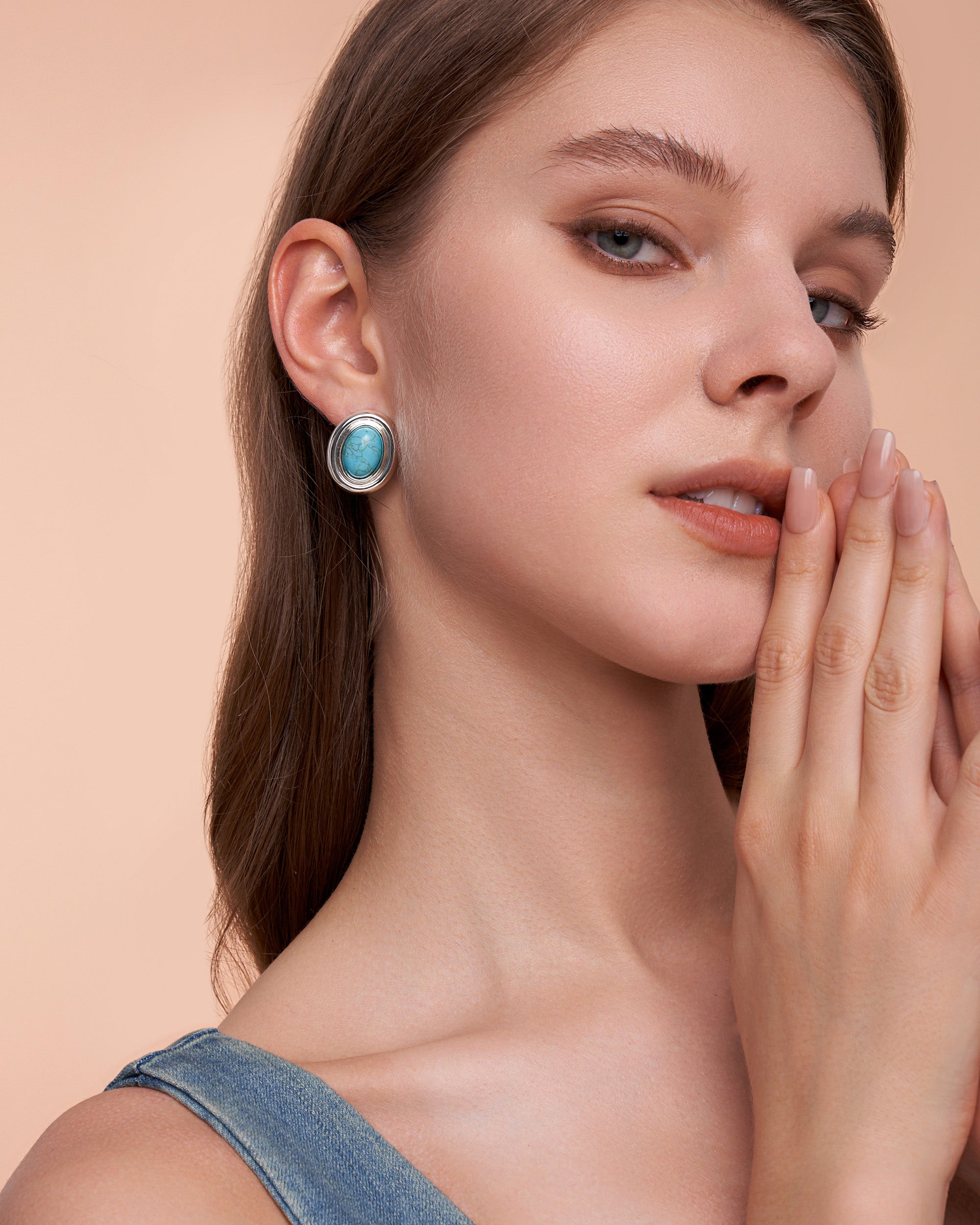 Chunky Stud Earrings In Silver Tone White Turquoise Stone Style