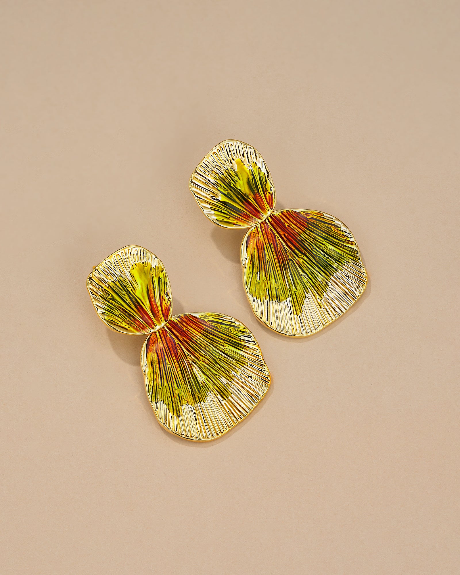 Ribbed Enamel Dangle Earrings In Maple Boho Style