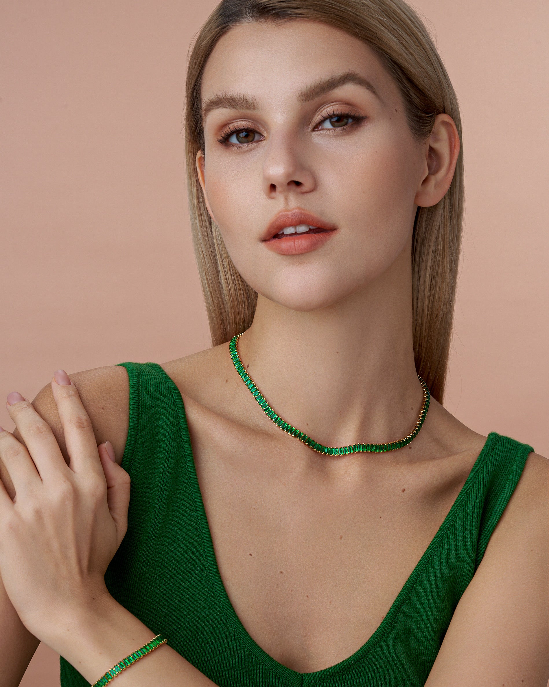 Green Emerald Baguette Choker Necklace