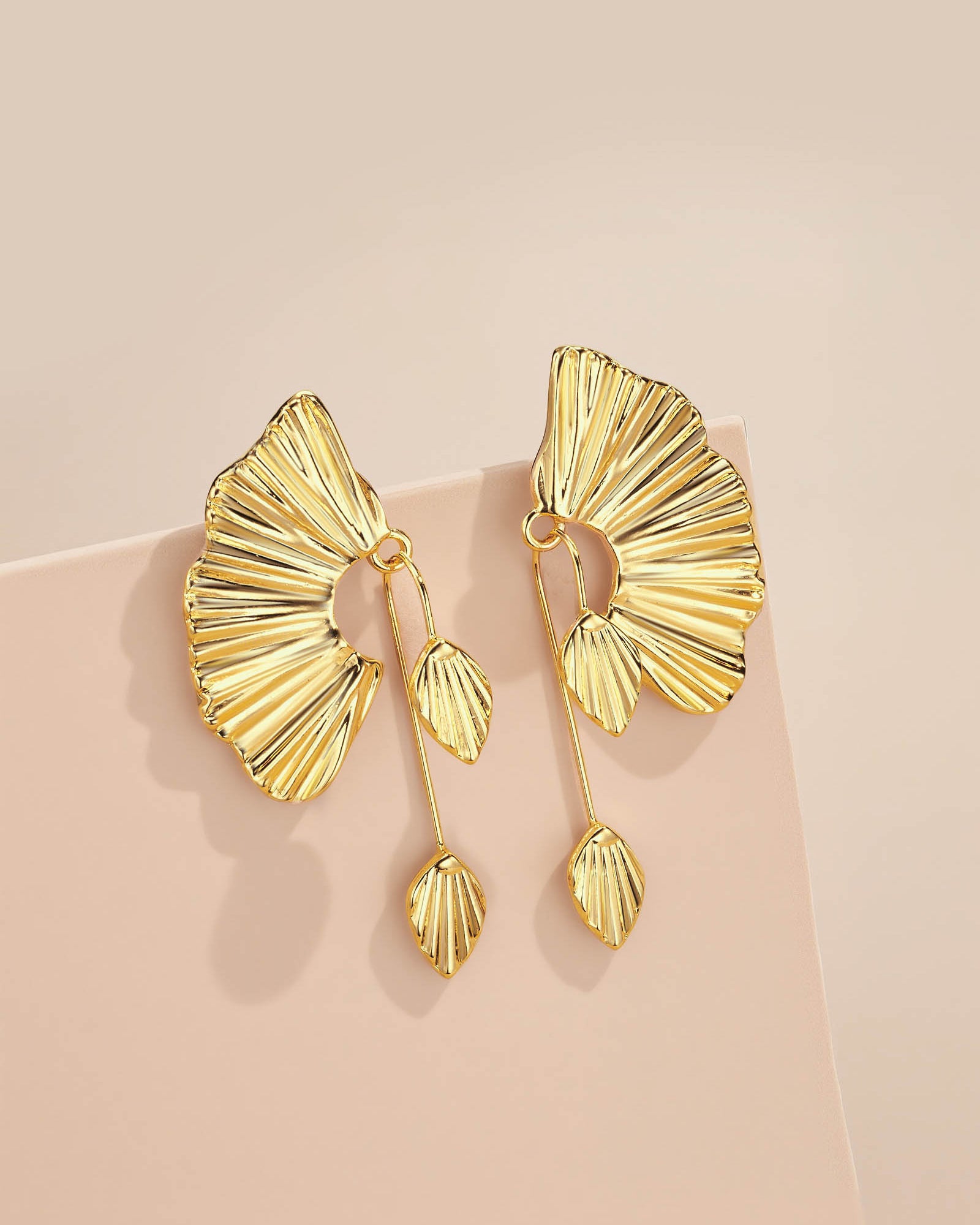 #color_gold
