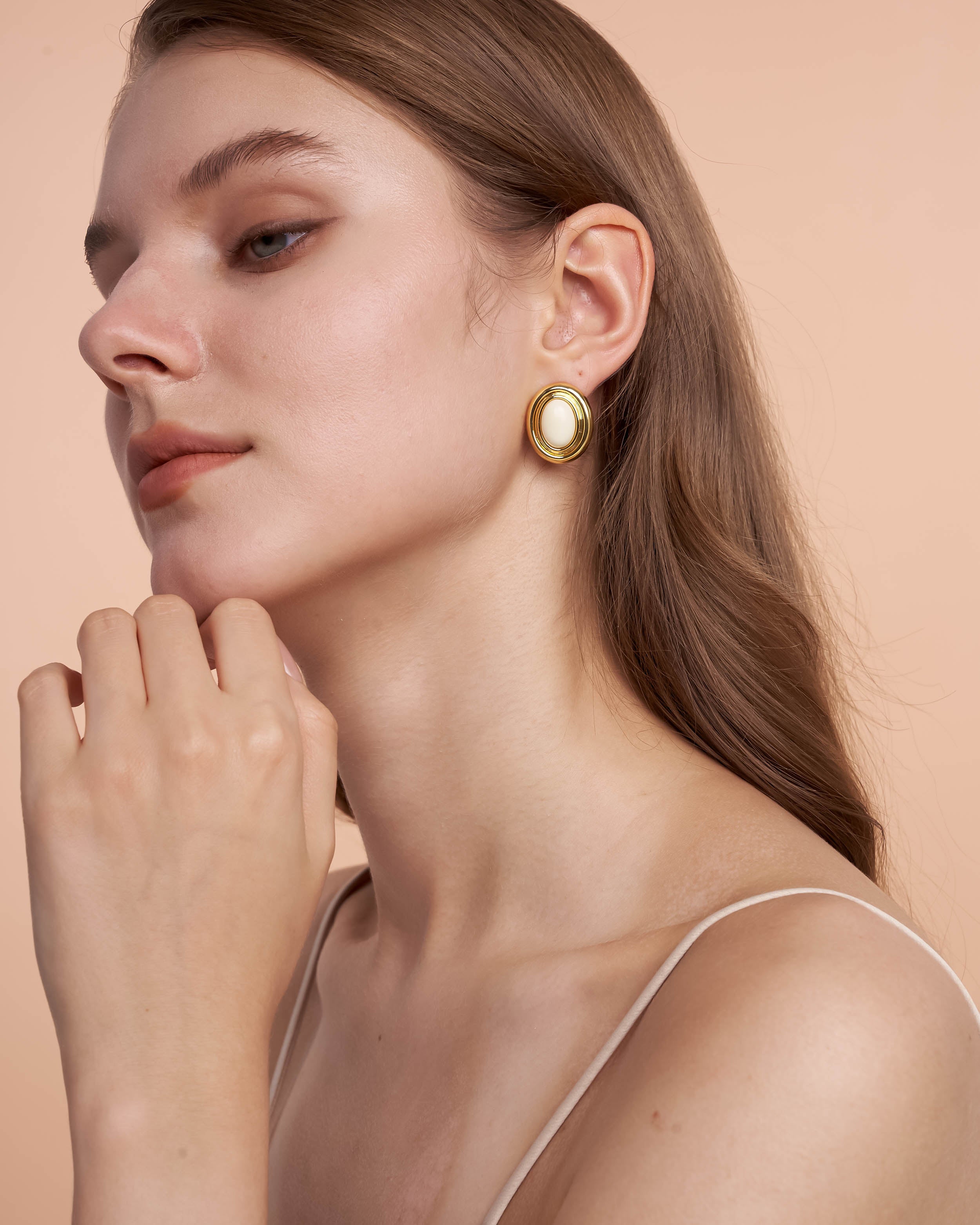 Chunky Stud Earrings In Gold Tone White Cream Enamel Stone Style