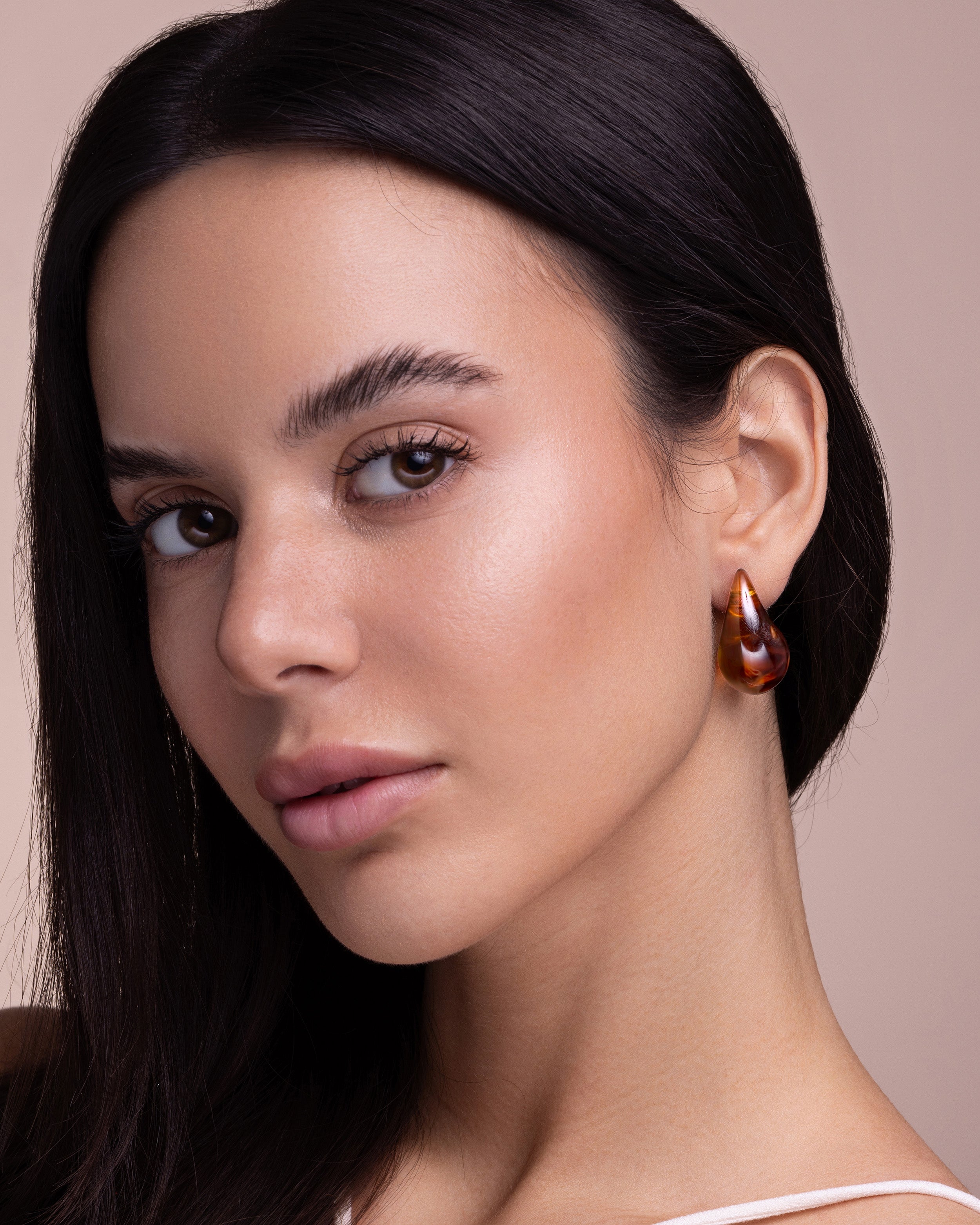 Brown Resin Swirl Teardrop Stud Earrings