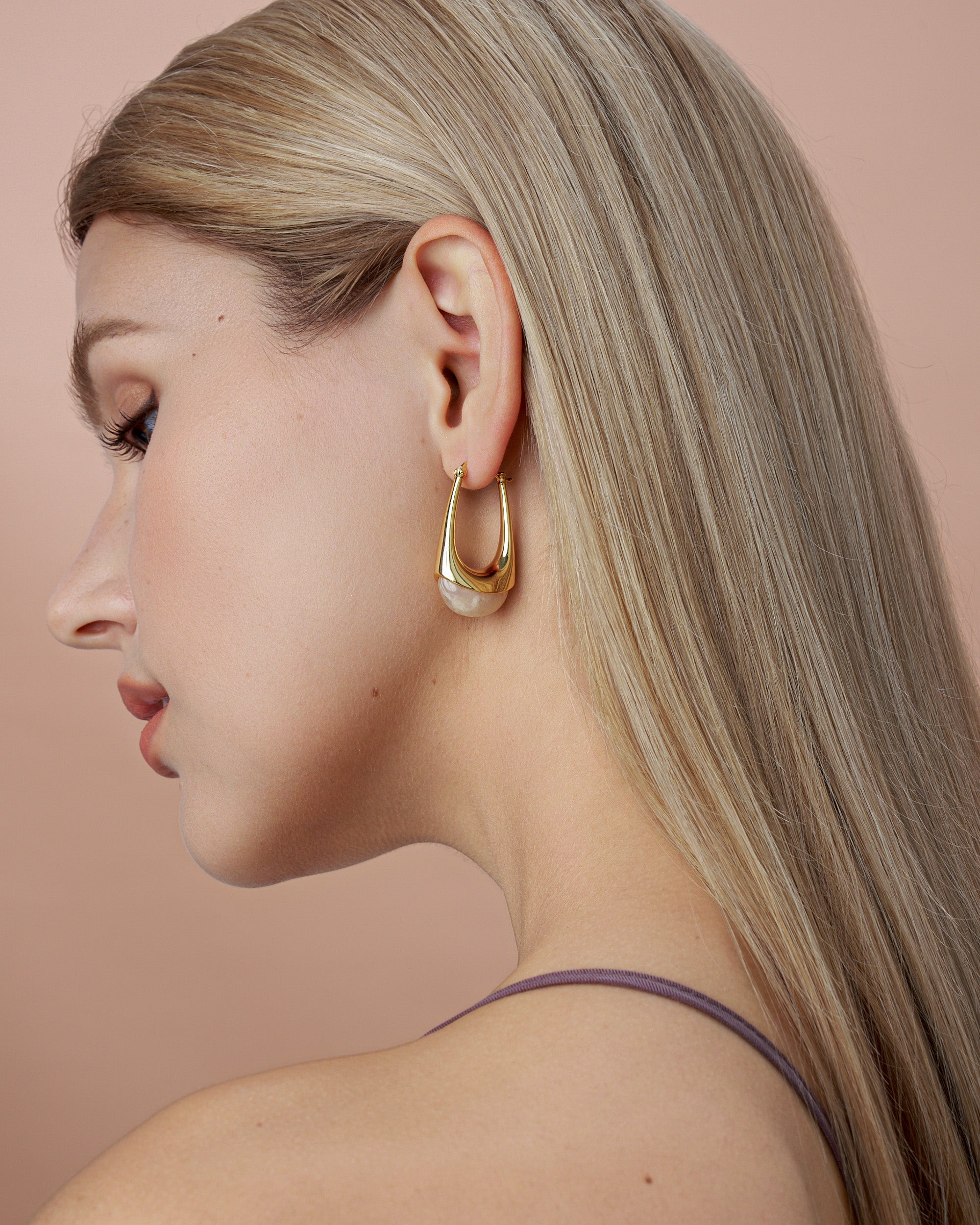 Swirl Dangle Statement Earrings In Cotton Resin Style