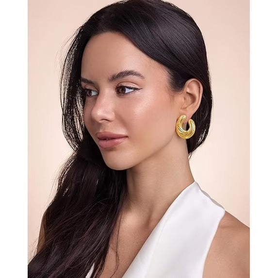 SNGIA 18K Gold Plated Horseshoe Hoop Earrings for Women, Textured Ribbed Statement Style