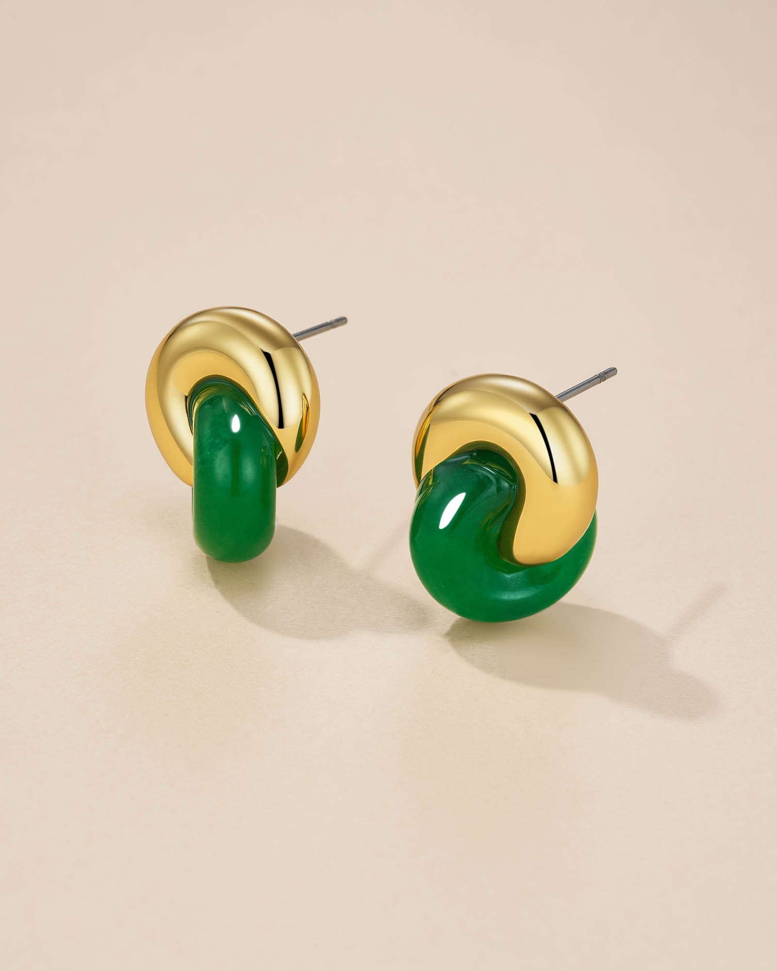 Twist Interlock Stud Earrings In Gold Tone Green Jade Style