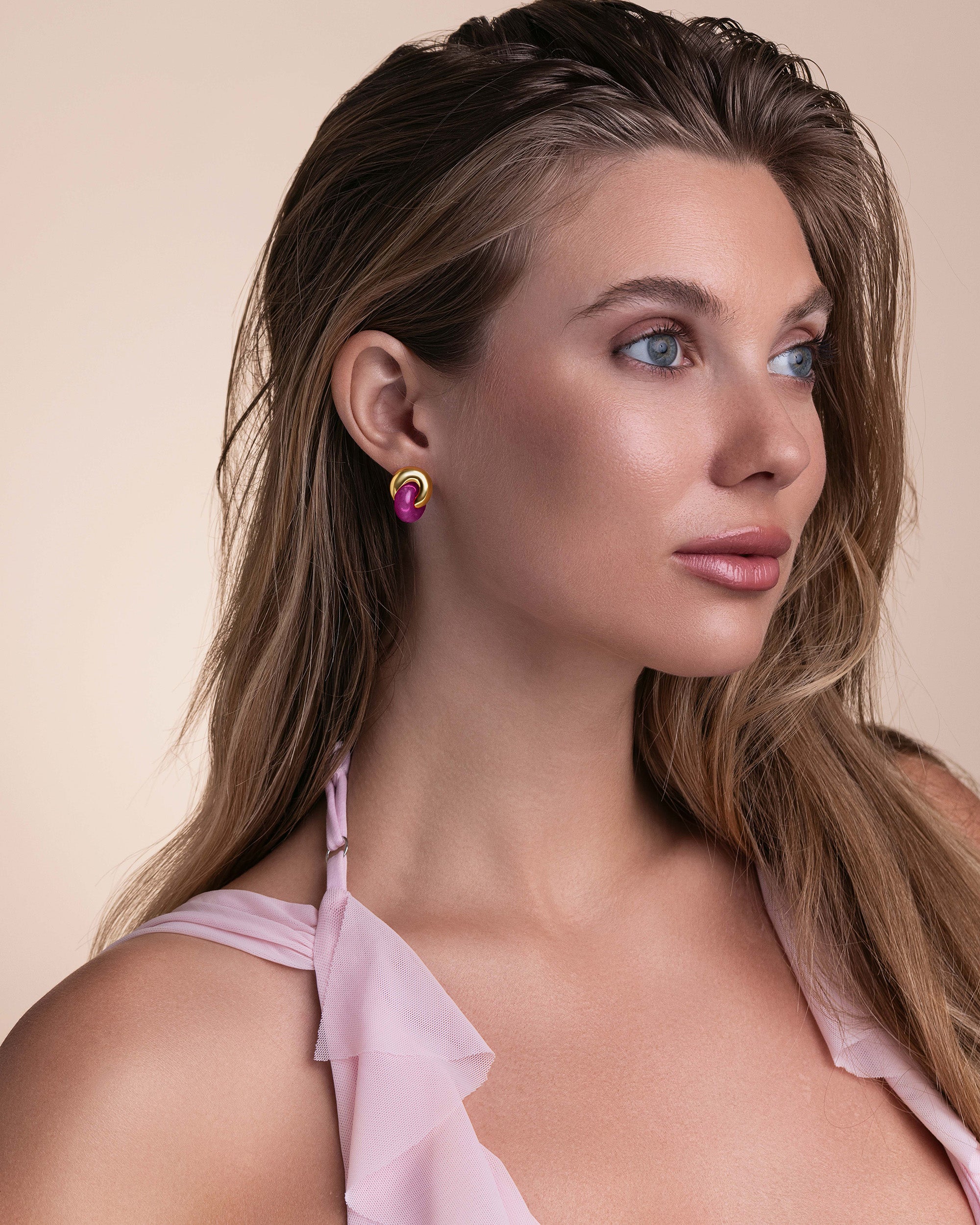 Gold Pink Jade Stone Twist Interlock Stud Earrings