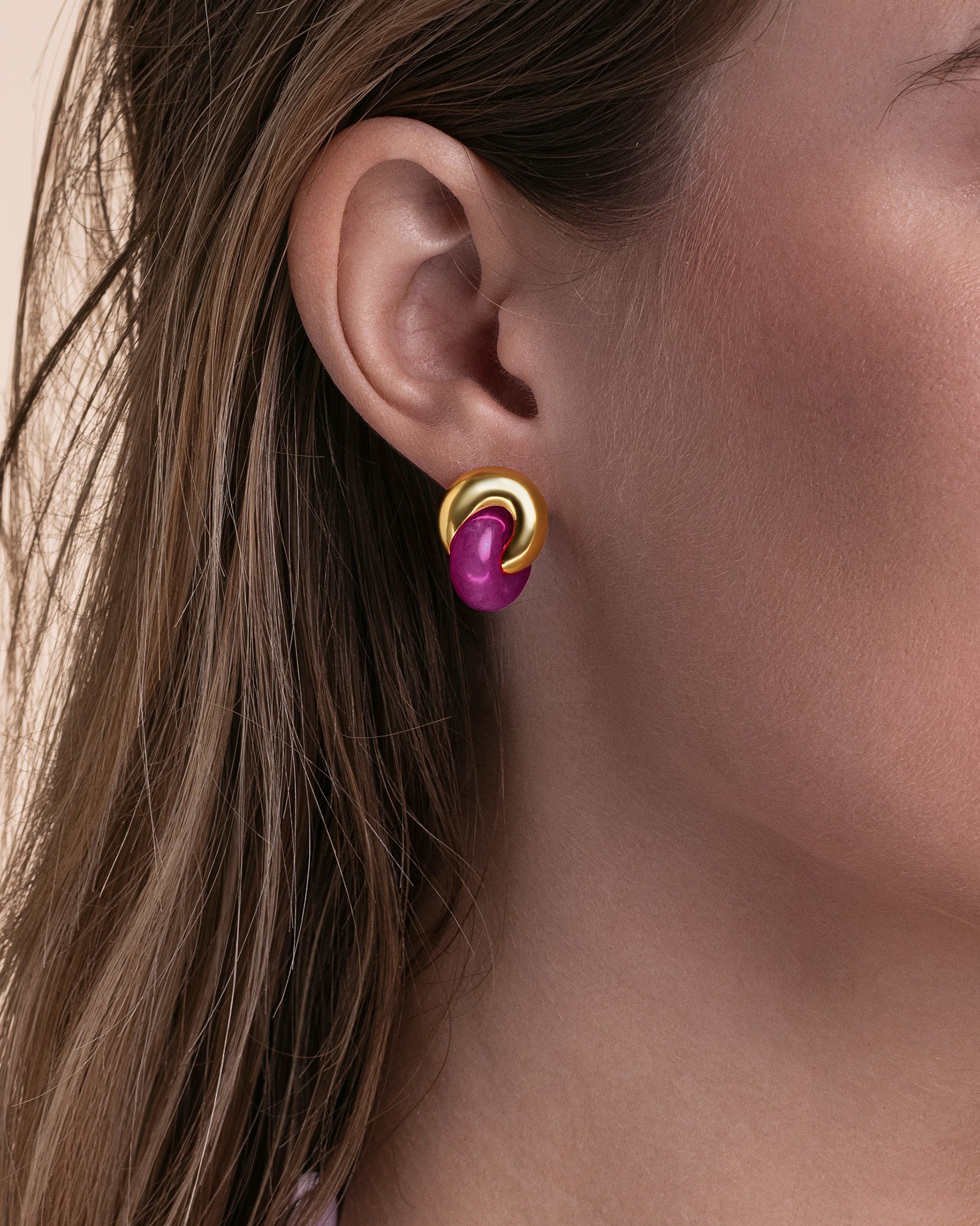 Gold Pink Jade Stone Twist Interlock Stud Earrings