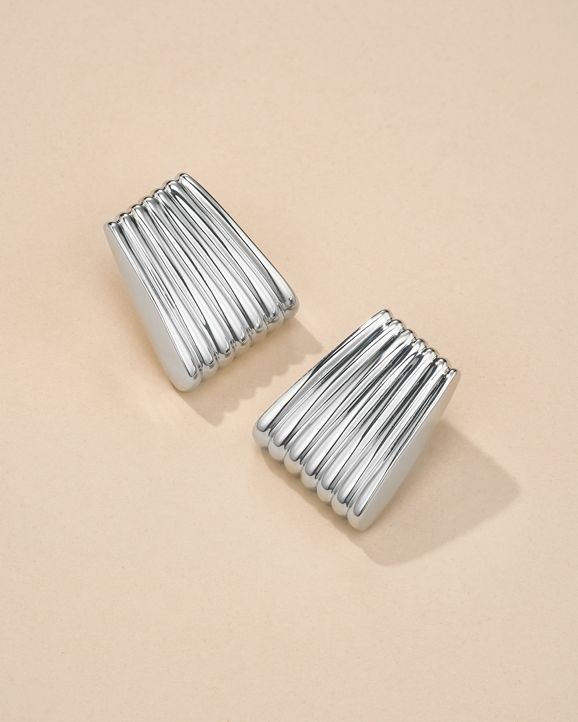 Square Trapezoid White Gold Ribbed Chunky Stud Earrings