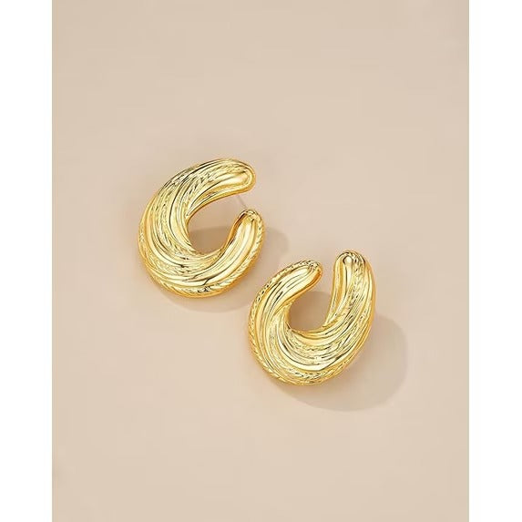 SNGIA 18K Gold Plated Horseshoe Hoop Earrings for Women, Textured Ribbed Statement Style